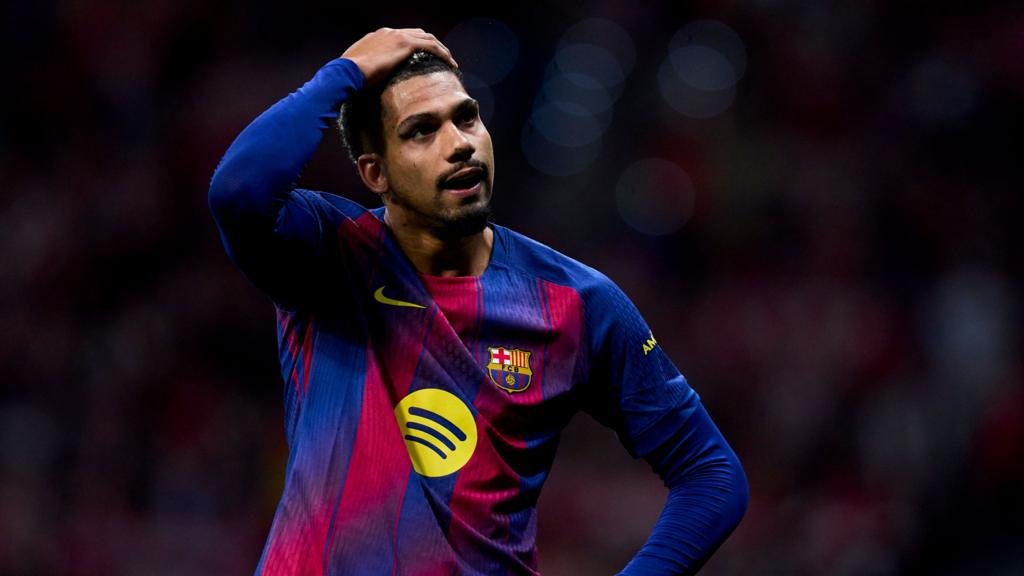 Araujo's Shock Move to Liverpool: Unpacking the Details