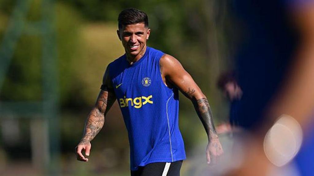 Chelsea Sets Deadline for £120m Enzo Fernandez Offers