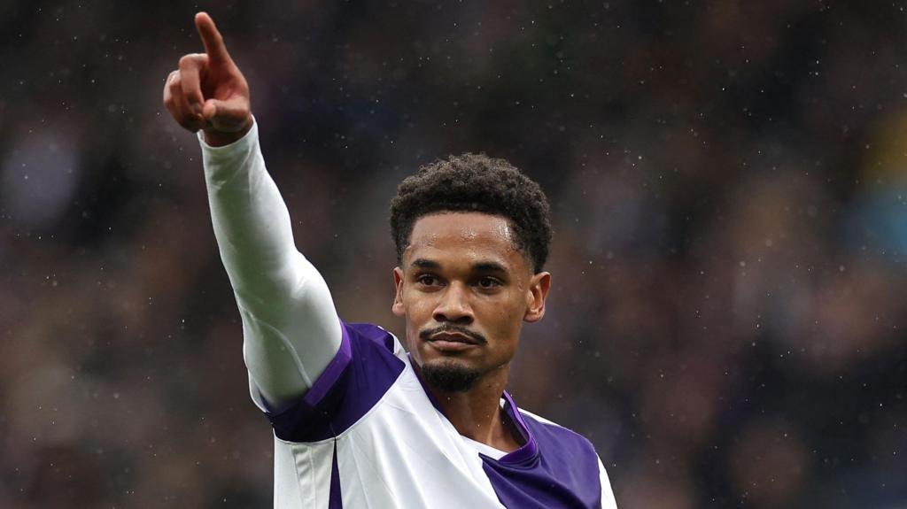 Ipswich Town's Unconventional Transfer Strategy: A Risky Gamble or a Masterstroke?