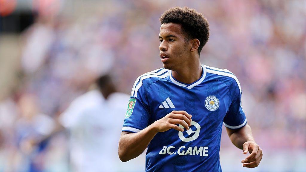 Manchester United Set Sights on Young Talent with Pursuit of Leicester Teenager Louis Page