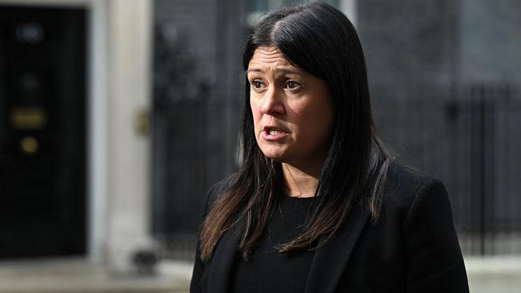 Women's Football Shouldn't Suffer from UEFA Boycott, Says Culture Secretary