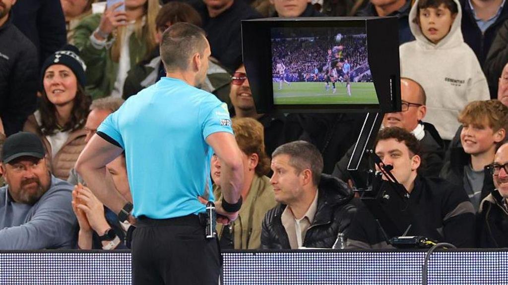 UEFA Referees' Chief Roberto Rosetti Criticizes VAR Implementation